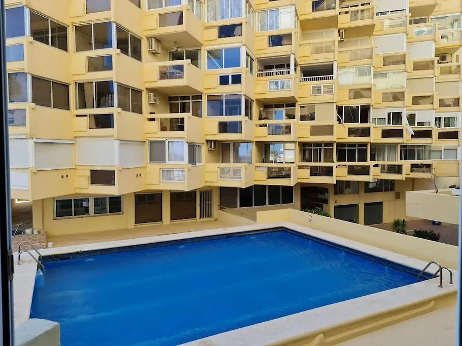 Frontline Apartment With Sea Views And Rooftop Pool 마르베야 0*,